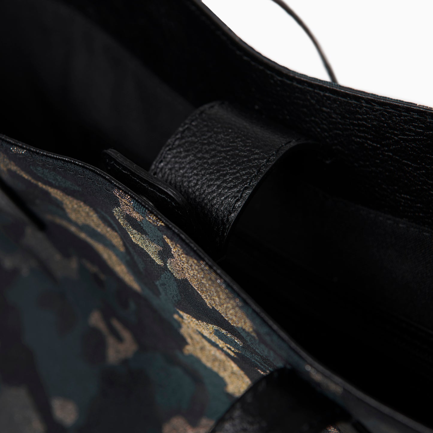 camouflage totebag